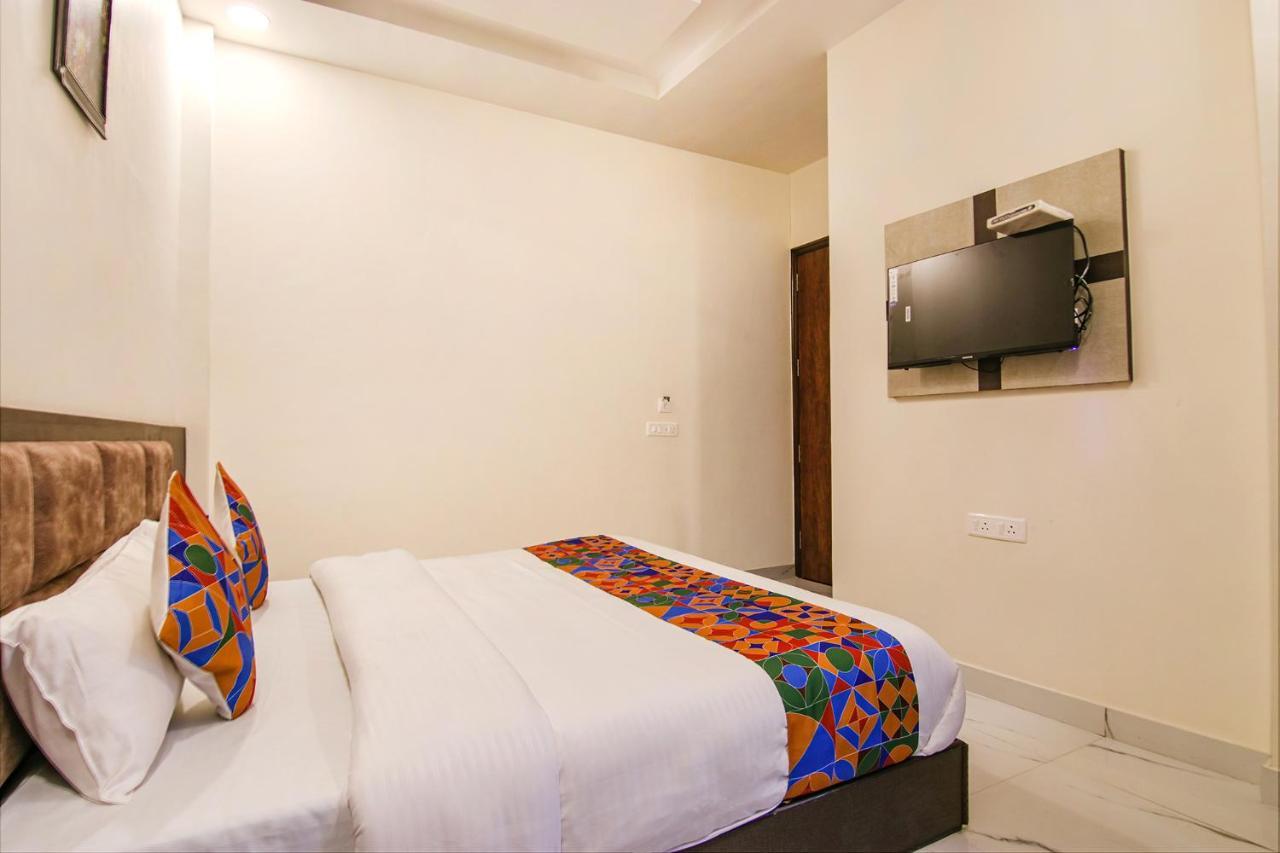 Fabhotel Aryan Grand Амритсар Экстерьер фото