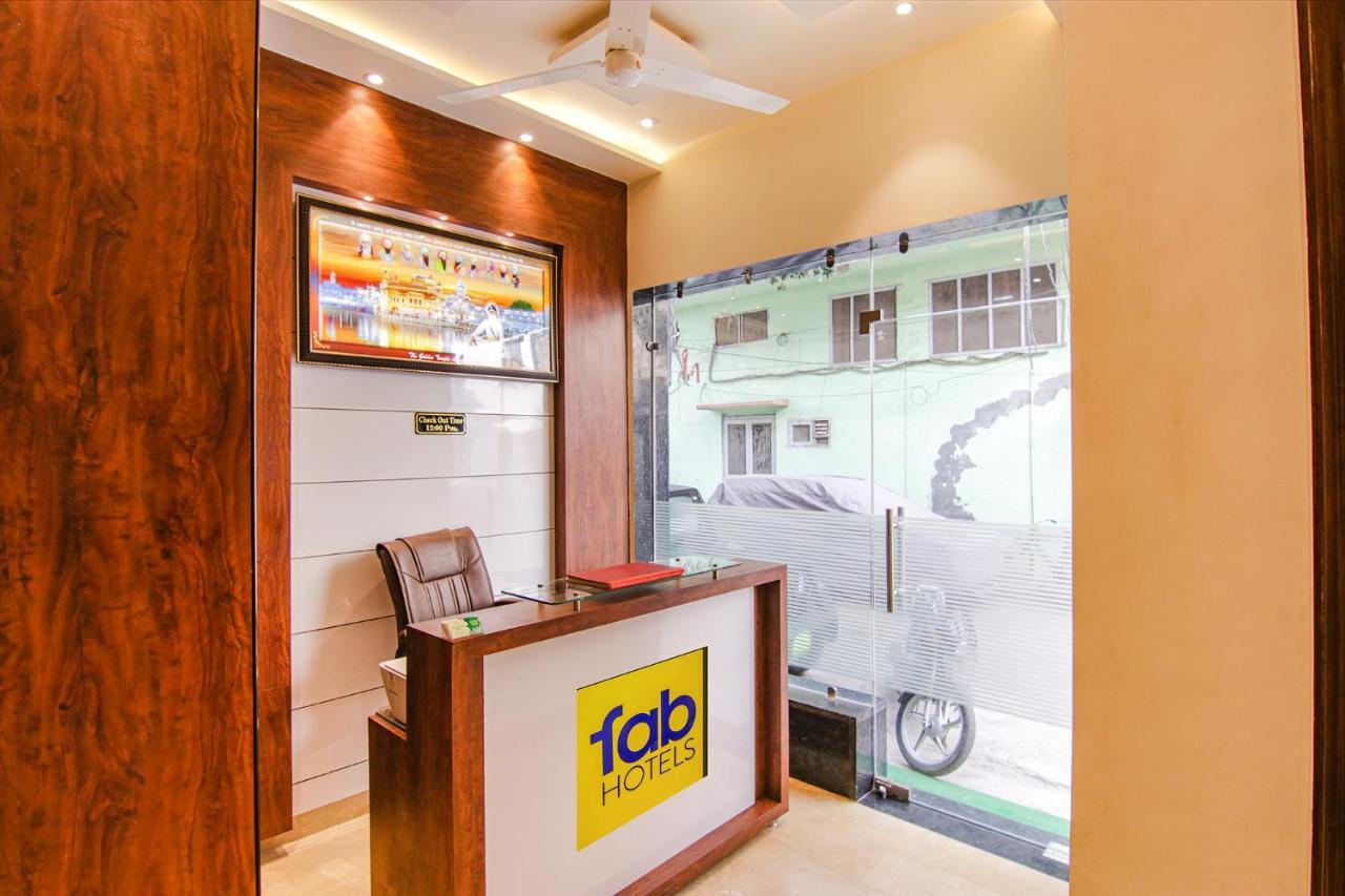 Fabhotel Aryan Grand Амритсар Экстерьер фото